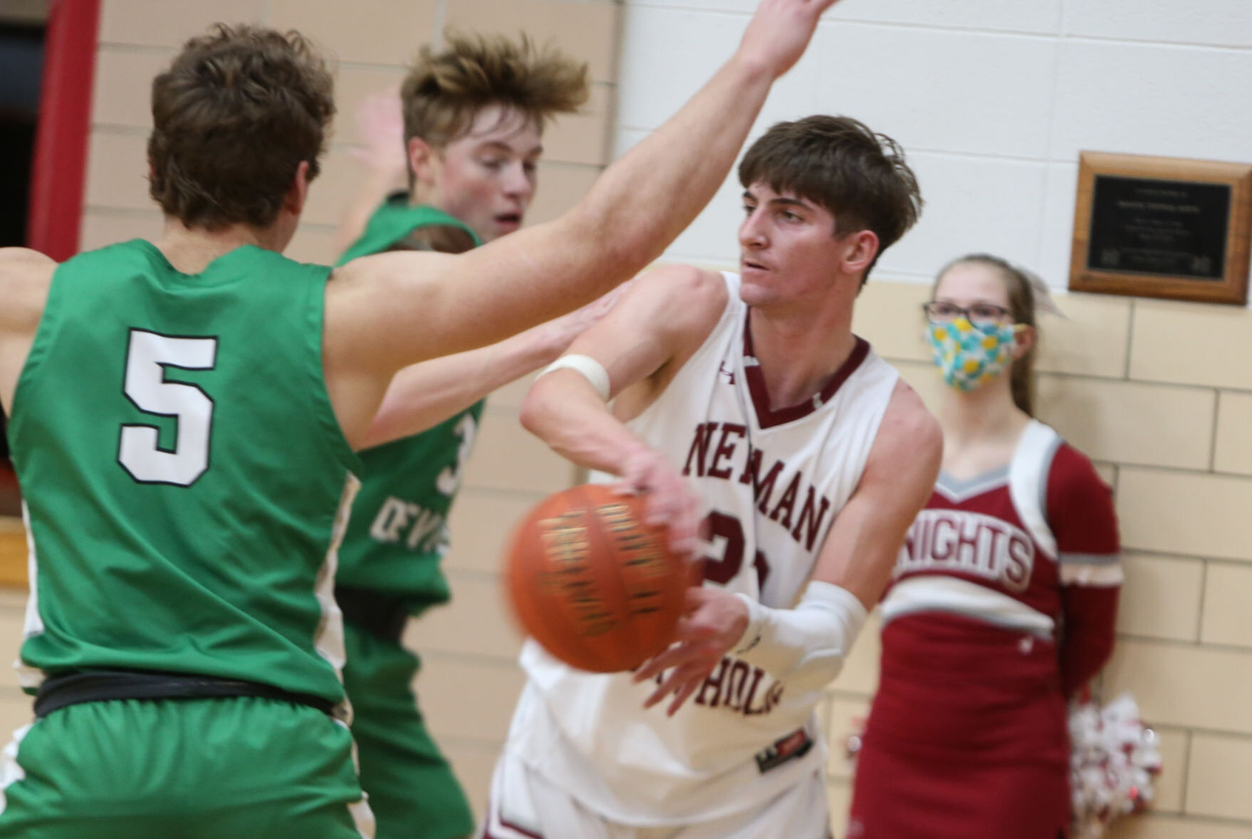 Newman Catholic boys basketball vs Osage - Taylor